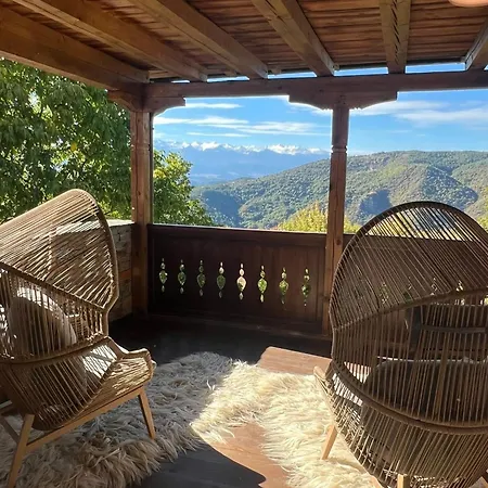 къща в родопа планина