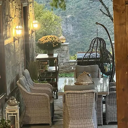 къща в родопа планина Лештен