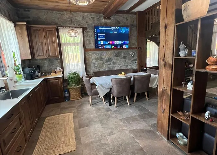 къща в родопа планина Βίλα